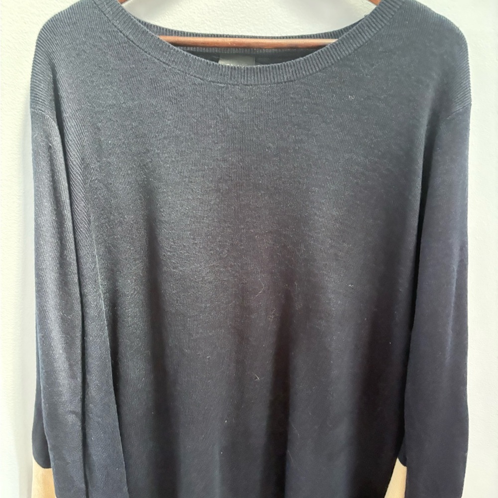 Cliche Women's Navy Blue  Crew Neck Sweater with Sleeve Accents size 2x